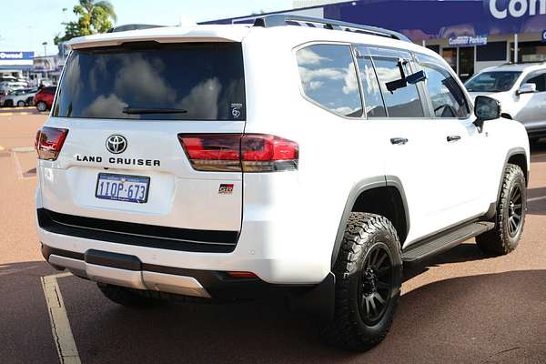2023 Toyota Landcruiser GR Sport FJA300R
