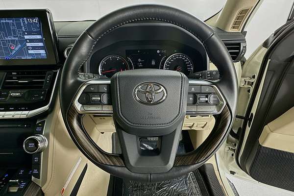 2022 Toyota Landcruiser VX FJA300R
