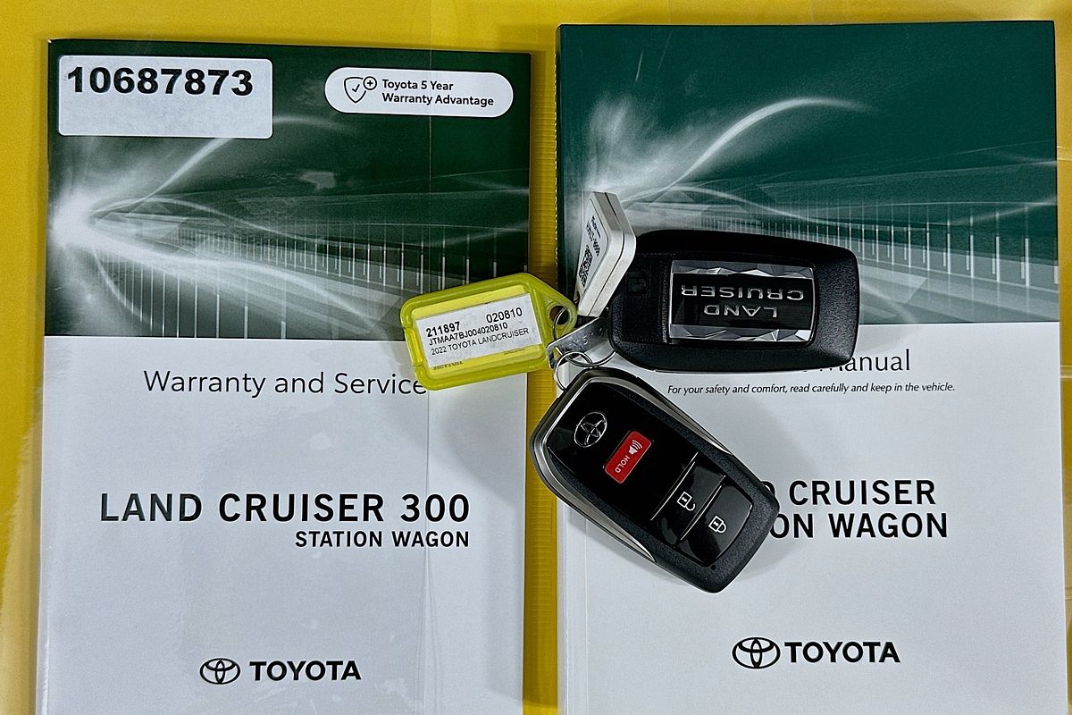 2022 Toyota Landcruiser VX FJA300R