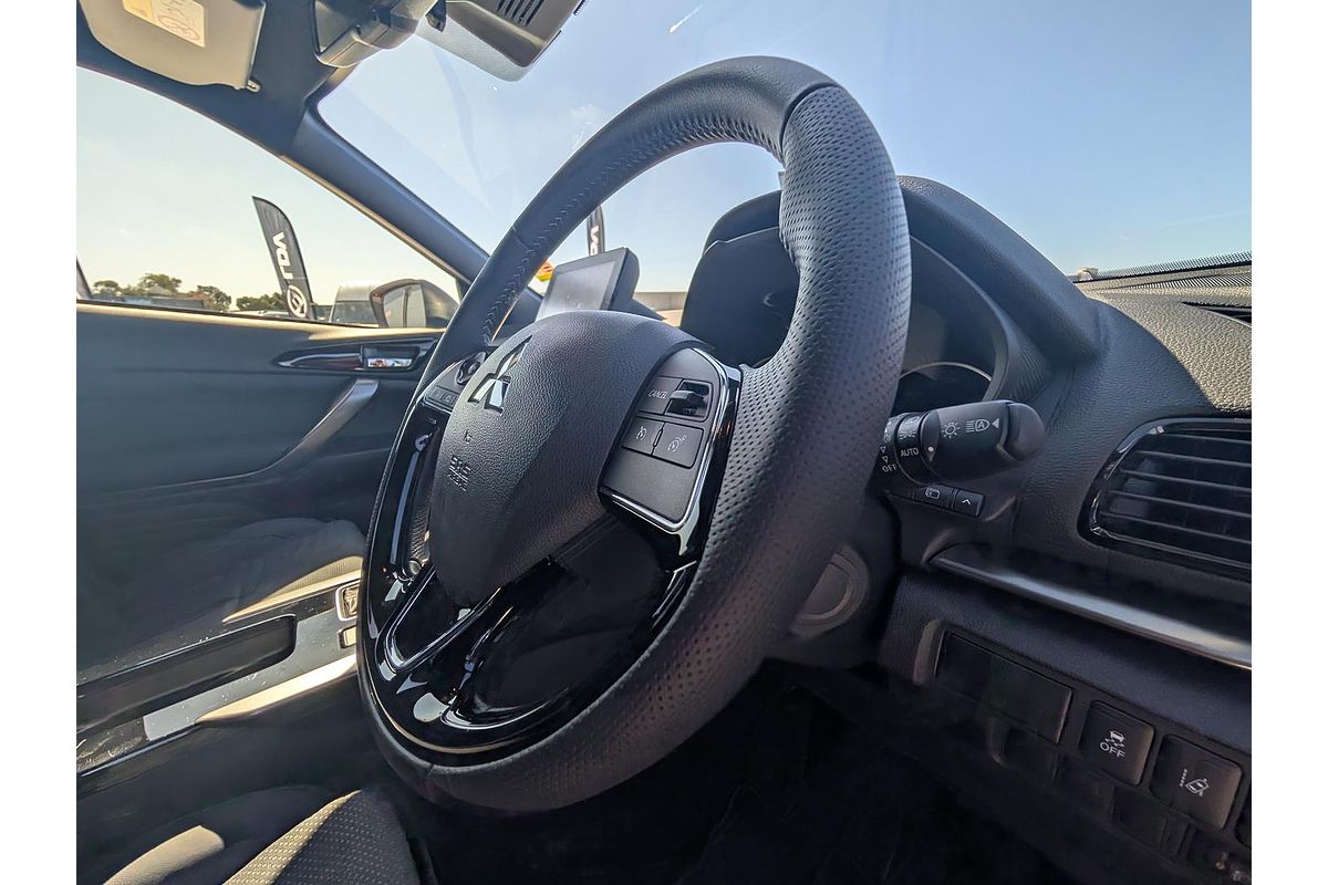 2024 Mitsubishi Eclipse Cross Black Edition YB