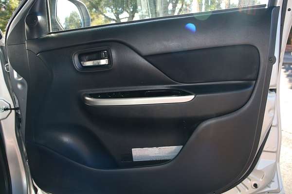 2018 Mitsubishi Triton GLS MR 4X4