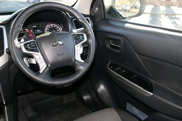2018 Mitsubishi Triton GLS MR 4X4