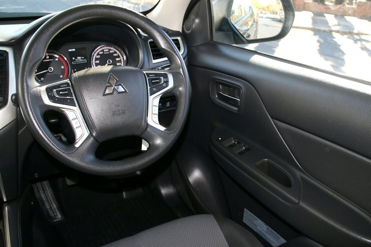 2018 Mitsubishi Triton GLX+ MR 4X4
