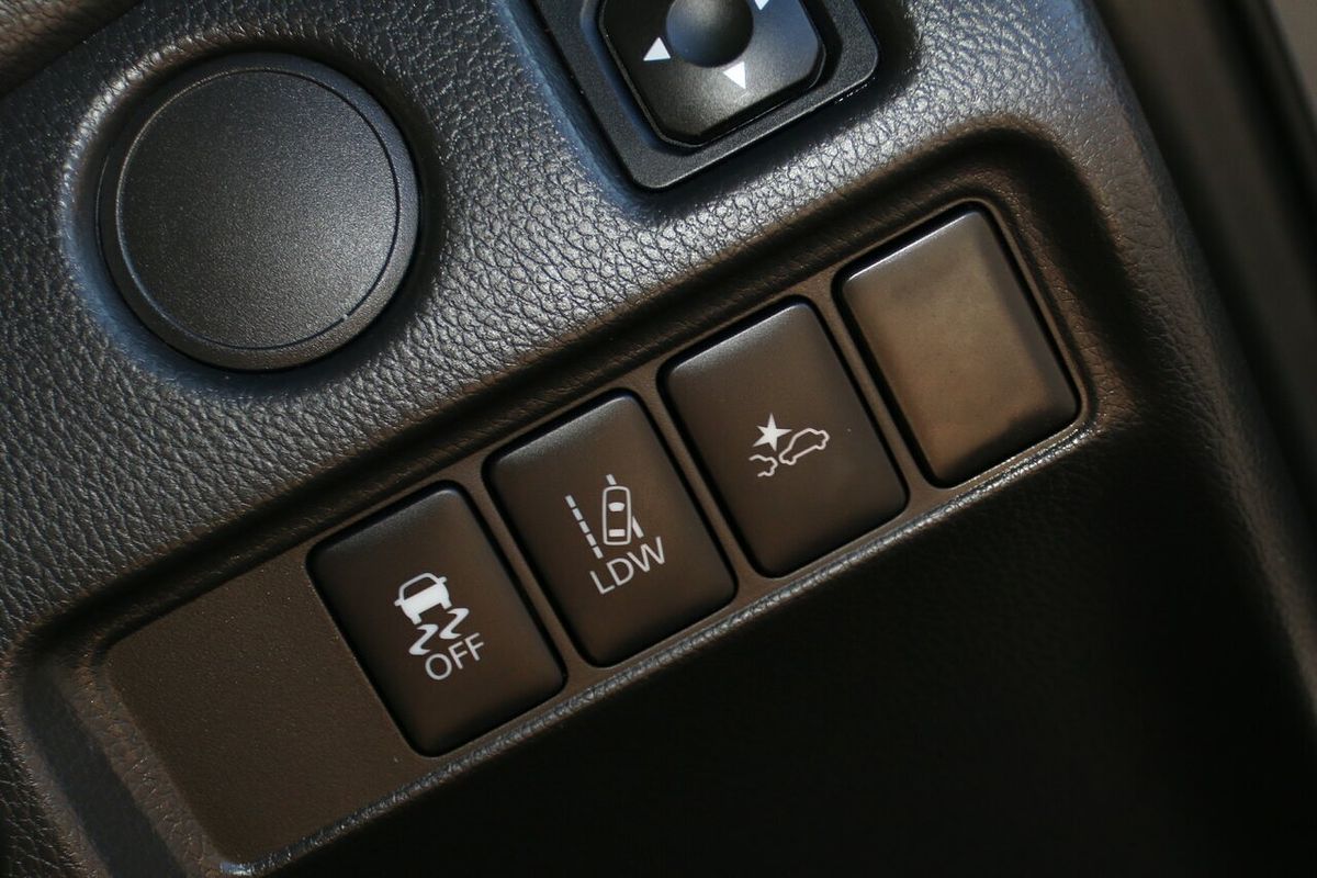 2018 Mitsubishi Triton GLX+ MR 4X4