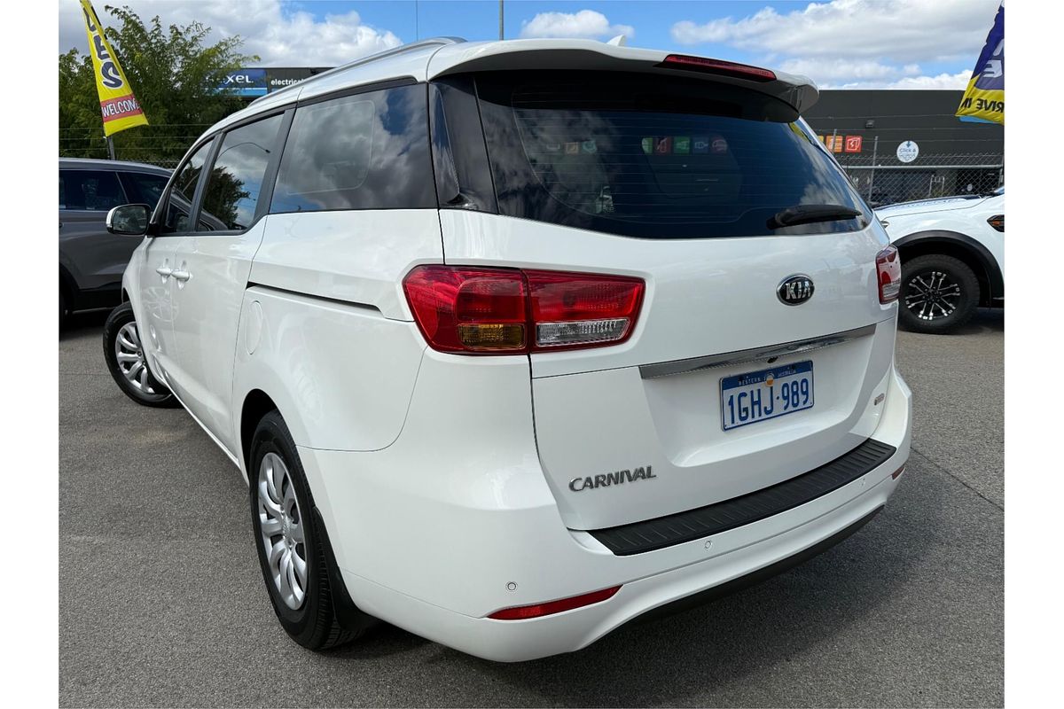2017 Kia Carnival S YP