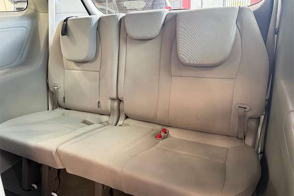 2017 Kia Carnival S YP