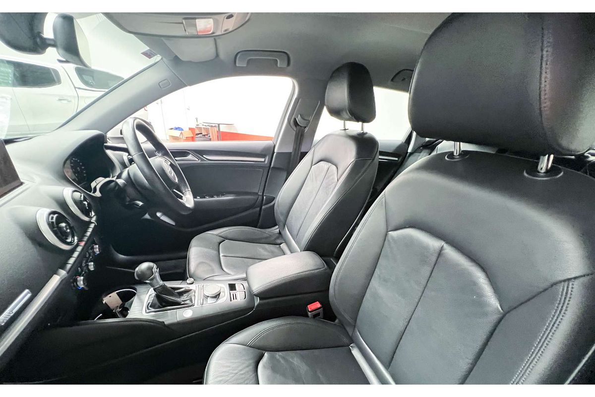 2020 Audi A3 35 TFSI S line plus 8V