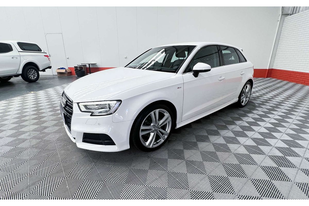2020 Audi A3 35 TFSI S line plus 8V
