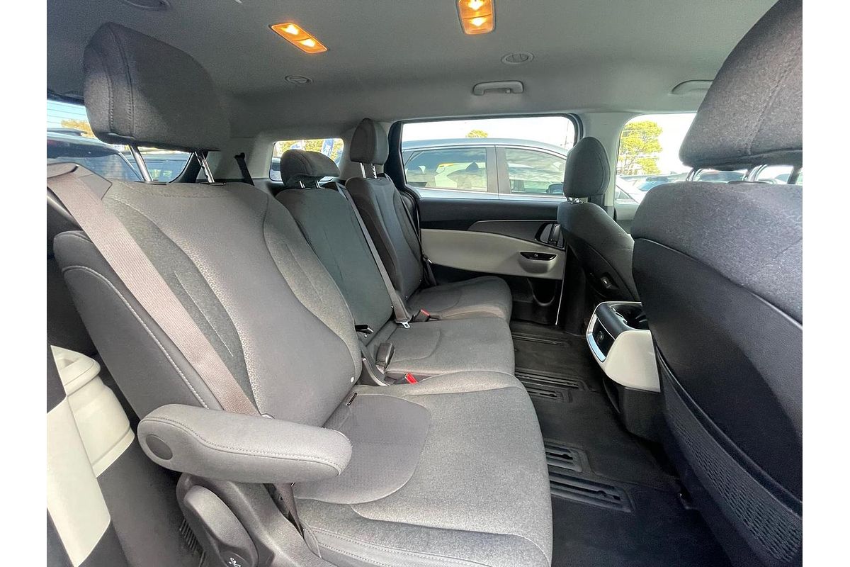 2023 Kia Carnival S KA4