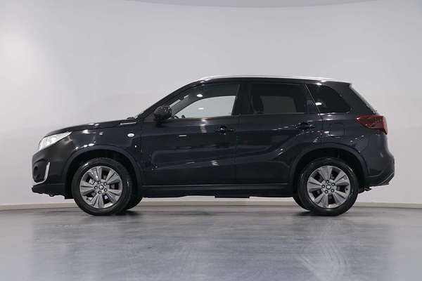 2022 Suzuki Vitara  LY Series II