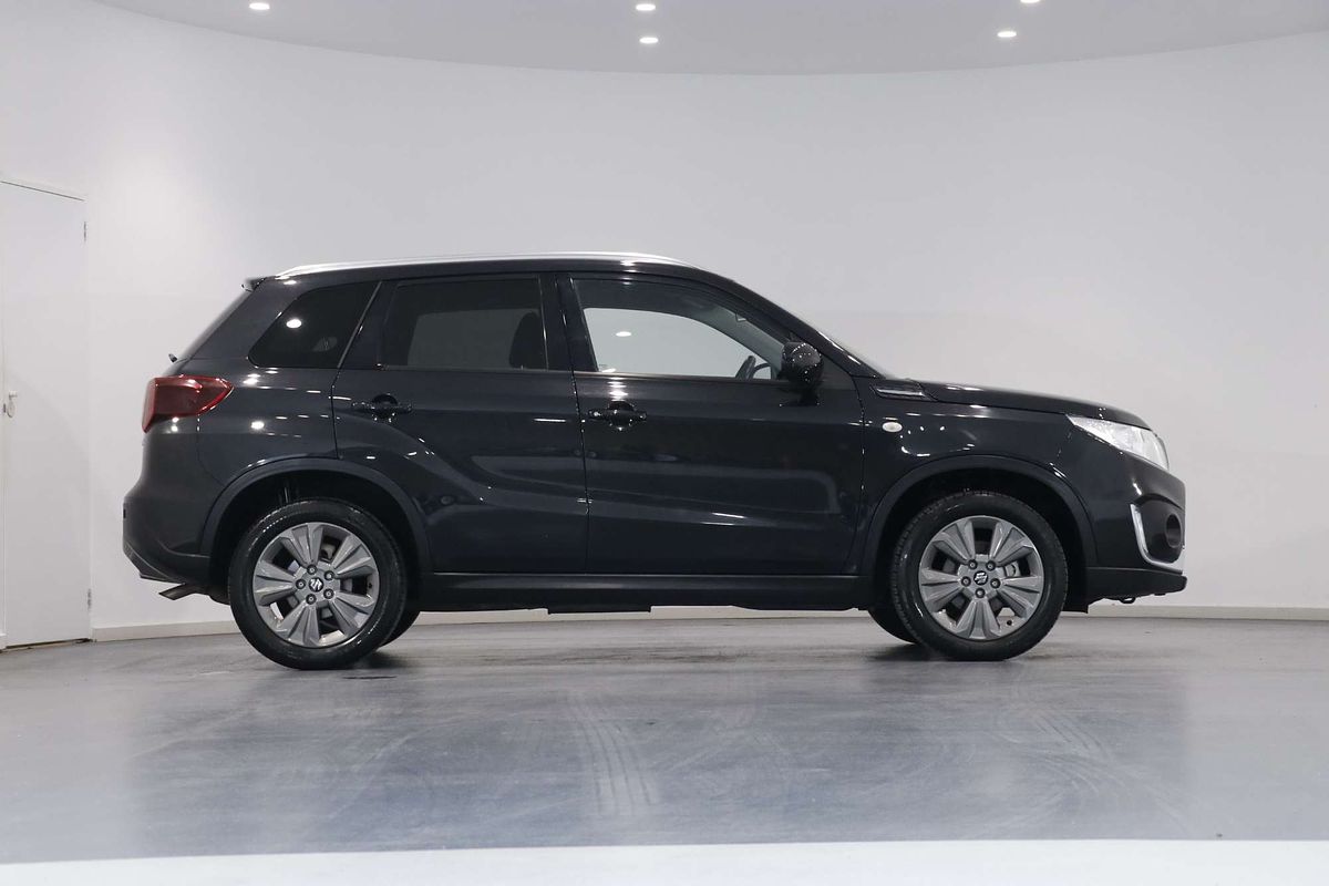 2022 Suzuki Vitara  LY Series II