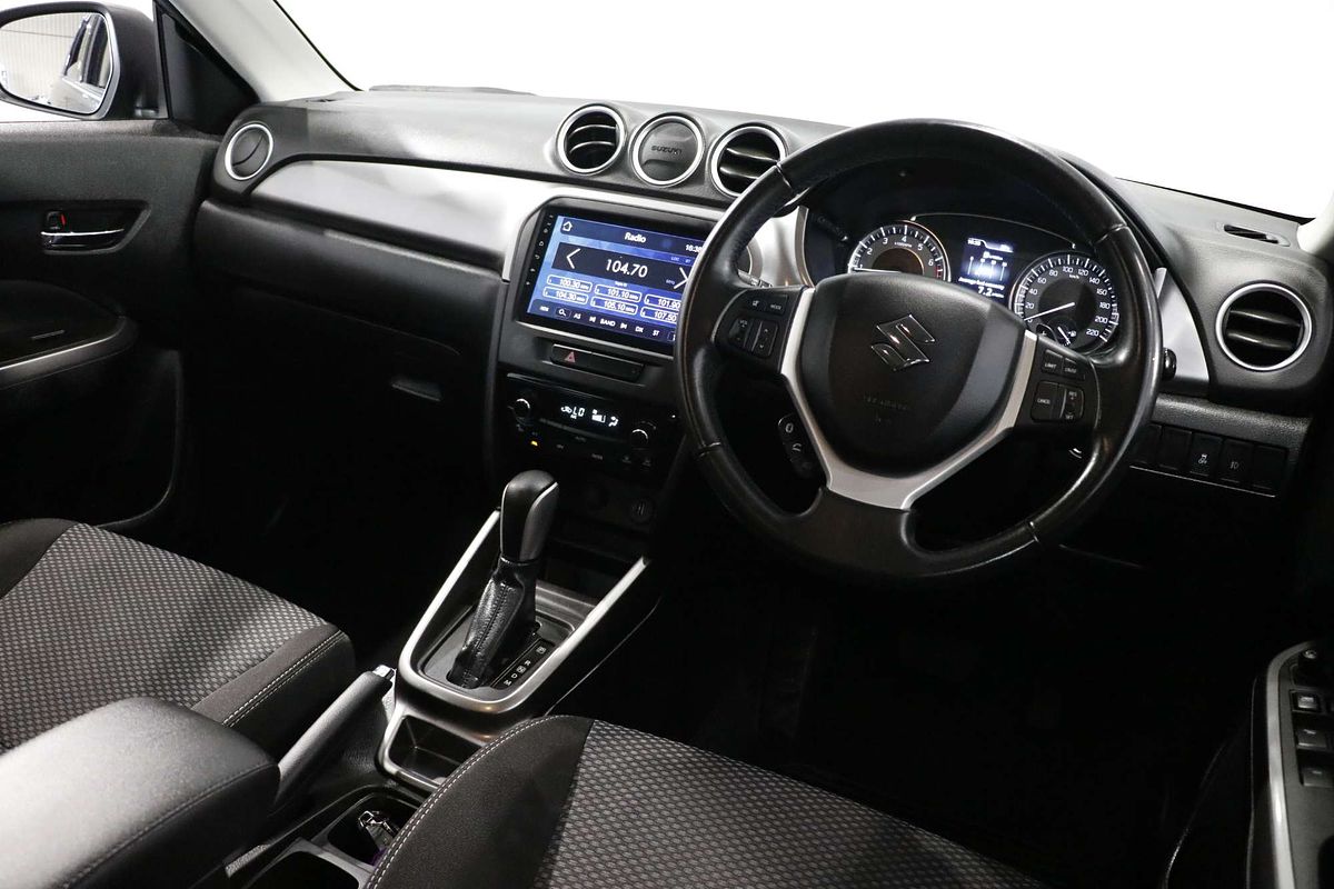 2022 Suzuki Vitara  LY Series II