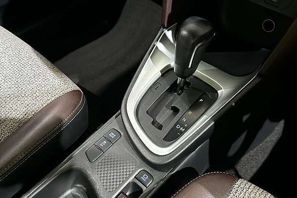 2021 Toyota Yaris Cross Urban MXPB10R