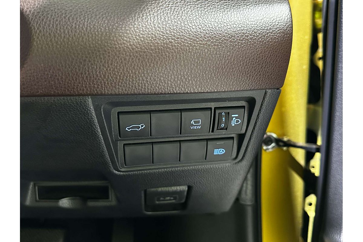 2021 Toyota Yaris Cross Urban MXPB10R