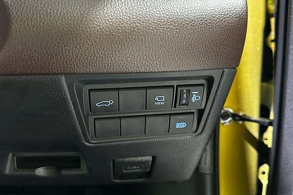 2021 Toyota Yaris Cross Urban MXPB10R