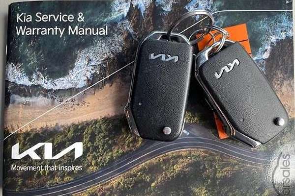 2023 Kia Carnival S KA4