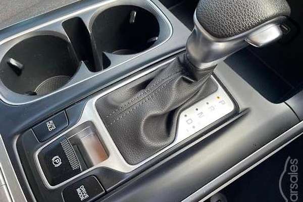 2023 Kia Carnival S KA4