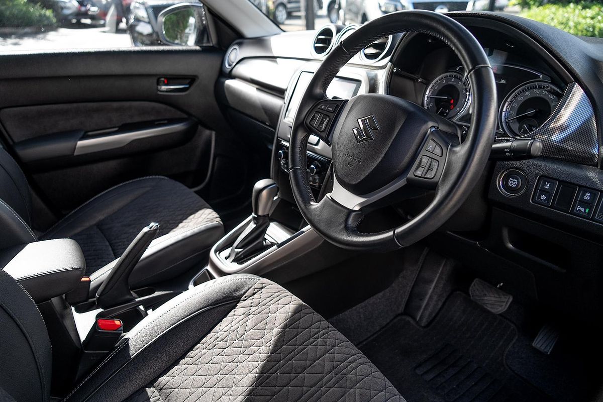 2022 Suzuki Vitara Turbo LY Series II
