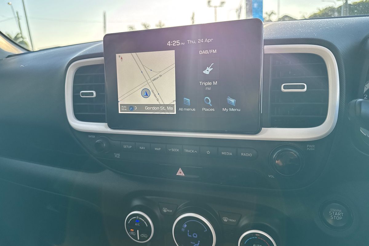 2022 Hyundai Venue Elite QX.V4