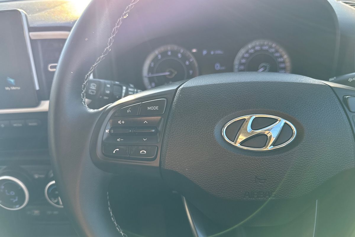 2022 Hyundai Venue Elite QX.V4