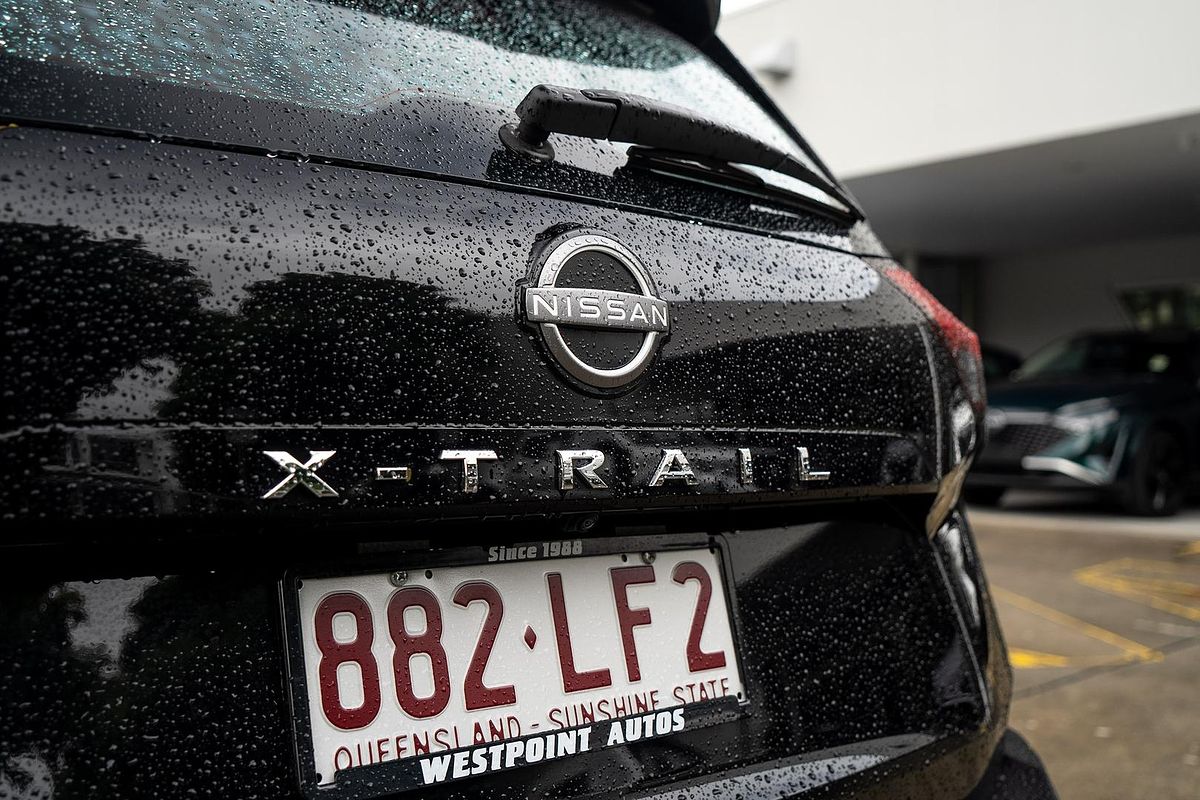 2024 Nissan X-TRAIL ST T33