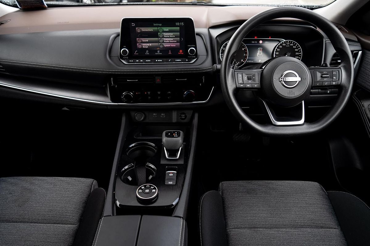 2024 Nissan X-TRAIL ST T33