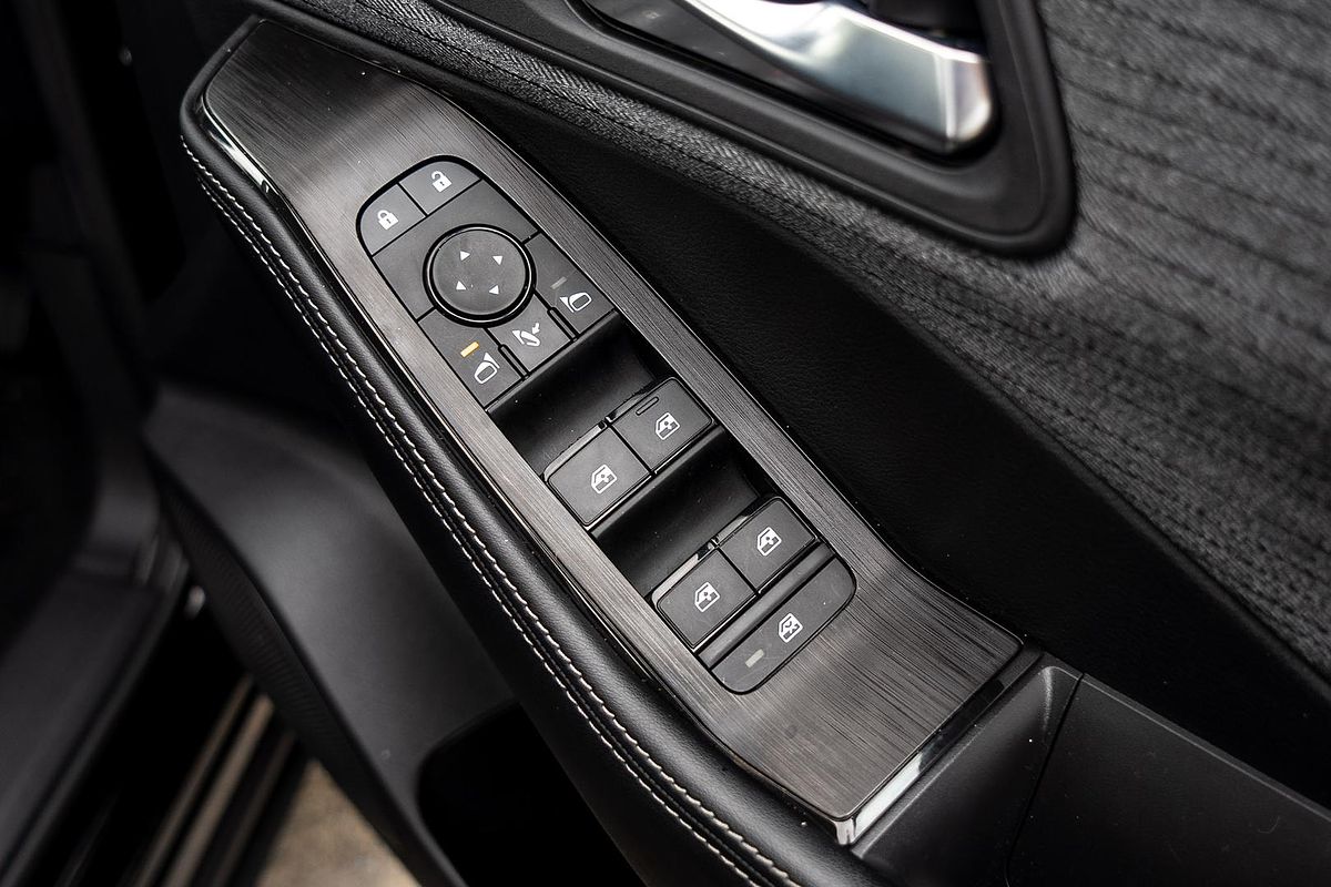 2024 Nissan X-TRAIL ST T33