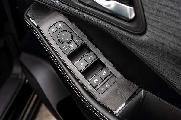 2024 Nissan X-TRAIL ST T33