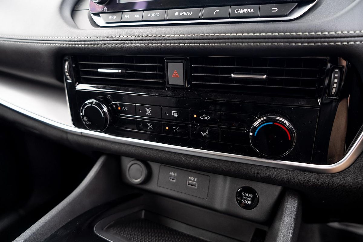 2024 Nissan X-TRAIL ST T33