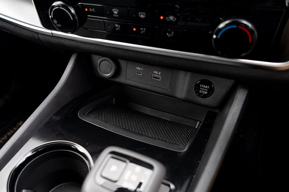 2024 Nissan X-TRAIL ST T33