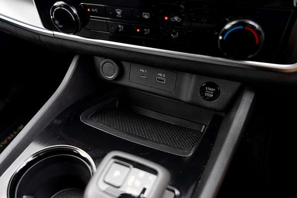 2024 Nissan X-TRAIL ST T33