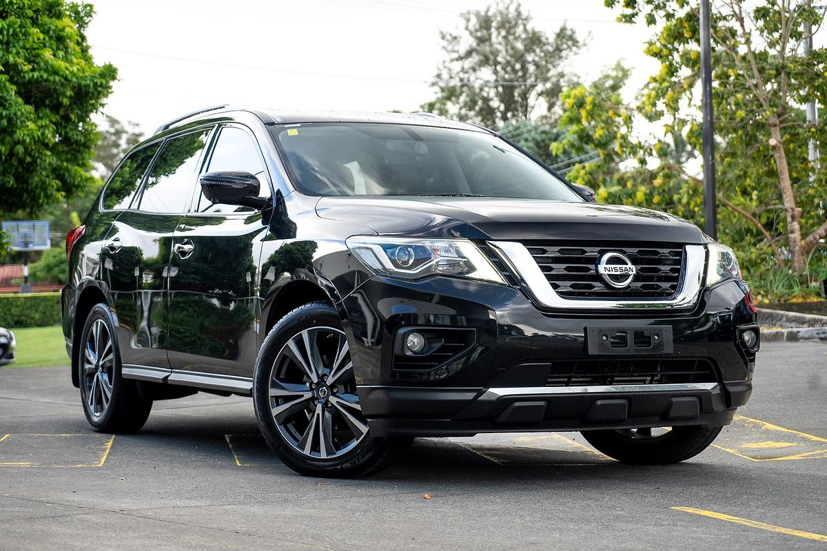 2017 Nissan Pathfinder Ti R52 Series II