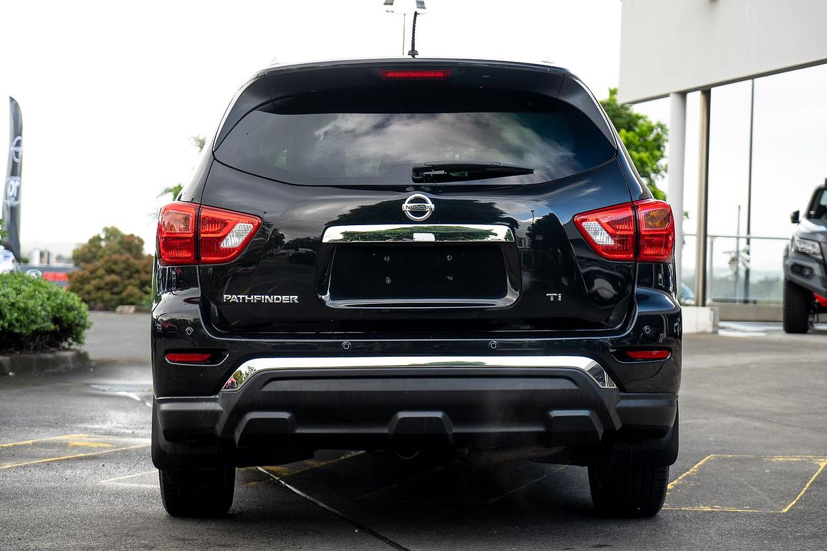 2017 Nissan Pathfinder Ti R52 Series II