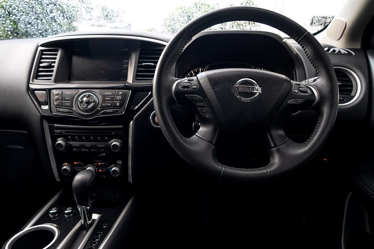 2017 Nissan Pathfinder Ti R52 Series II