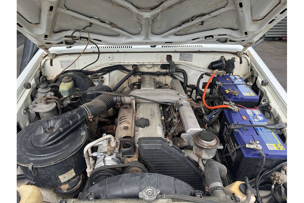 1996 Toyota Landcruiser Troopcarrier HZJ75RV