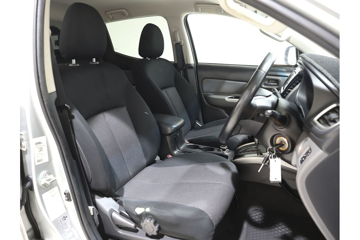 2016 Mitsubishi Triton GLS MQ 4X4