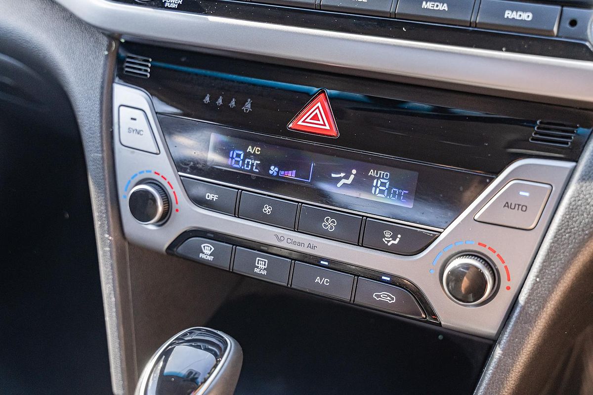 2018 Hyundai Elantra Elite AD