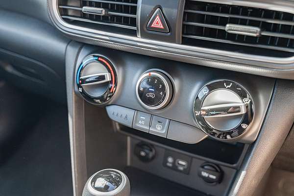2020 Hyundai Kona Go OS.3