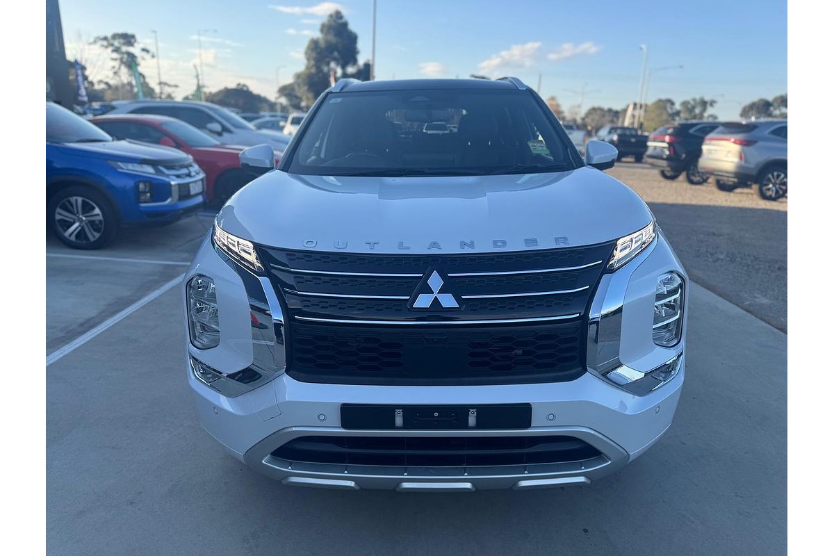 2022 Mitsubishi Outlander PHEV Exceed Tourer ZM