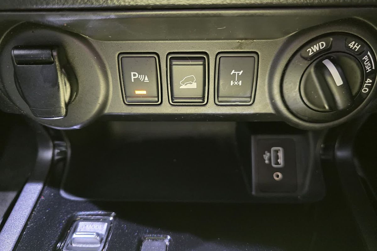 2021 Nissan Navara PRO-4X D23 4X4