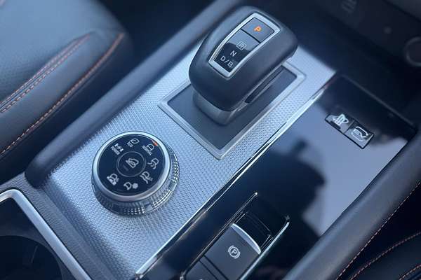 2022 Mitsubishi Outlander PHEV Exceed Tourer ZM