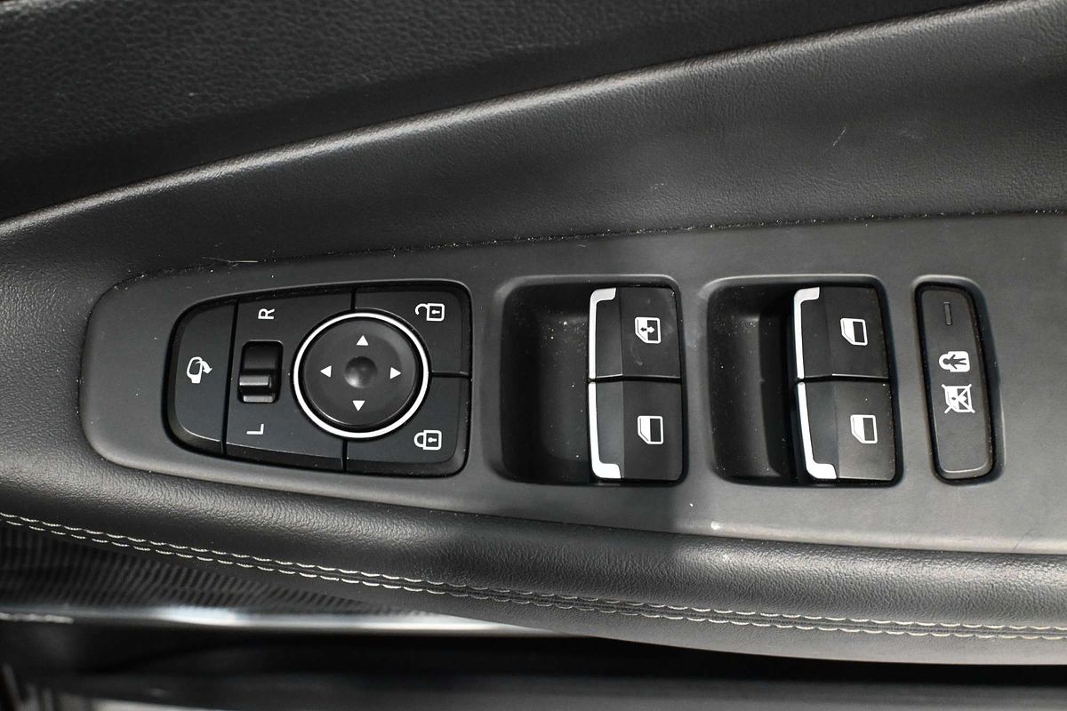 2020 Hyundai Santa Fe Elite TM.2