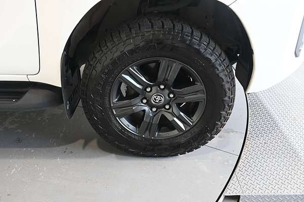 2023 Toyota Hilux SR GUN126R 4X4