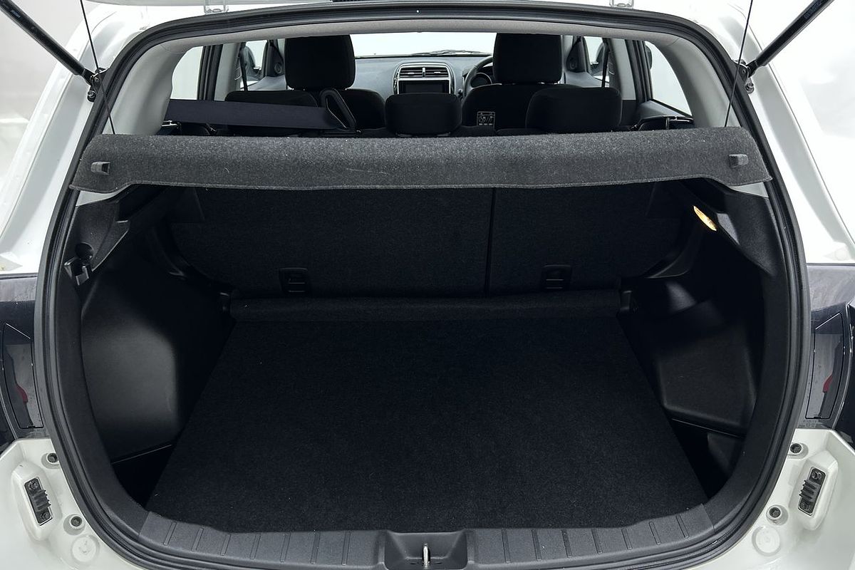 2020 Mitsubishi ASX ES XD