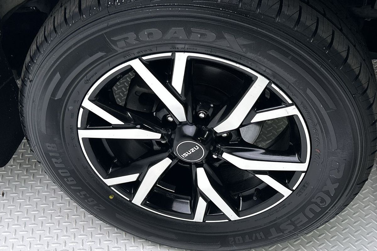 2020 Isuzu MU-X LS-T