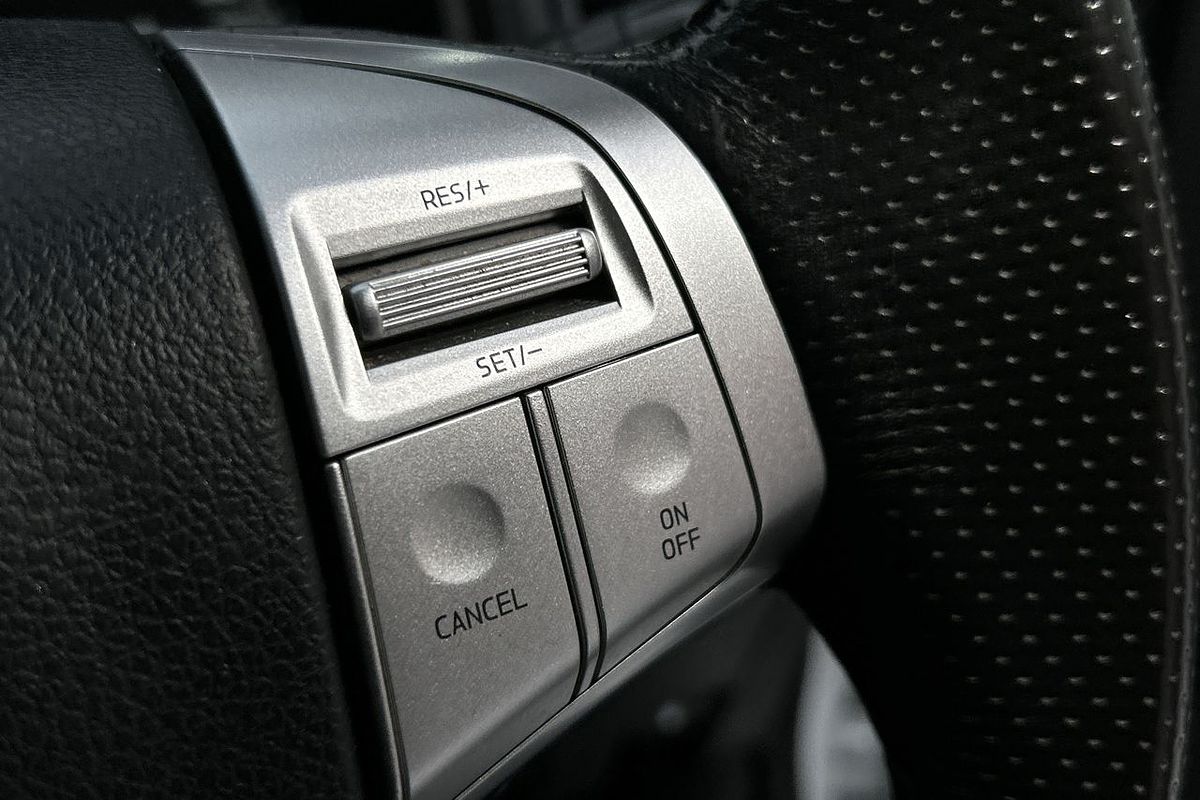 2020 Isuzu MU-X LS-T