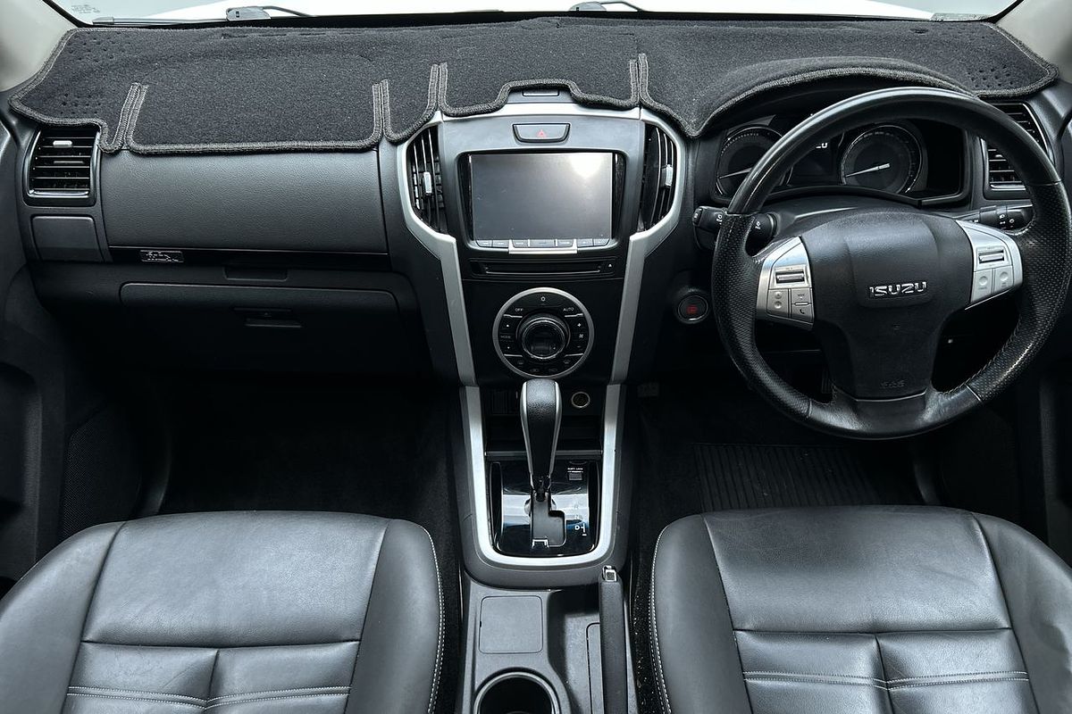 2020 Isuzu MU-X LS-T