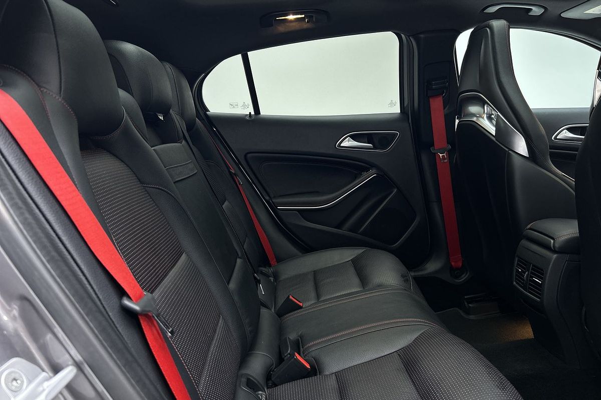 2015 Mercedes-Benz GLA-Class GLA45 AMG X156