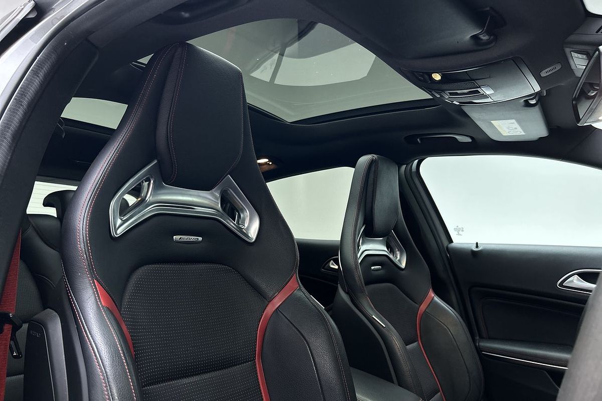 2015 Mercedes-Benz GLA-Class GLA45 AMG X156