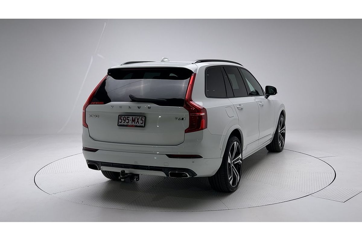 2021 Volvo XC90 T6 R-Design